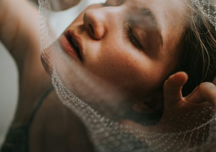 psihosomatika potisnute emocije simptomu